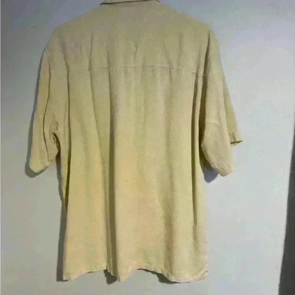 Men’s L Havanas Cafe 100% silk button down shirt yellow EUC - Picture 3 of 3